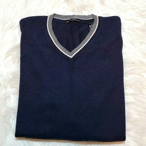 Age of Wisdom navy and gray lightweight  sweater L